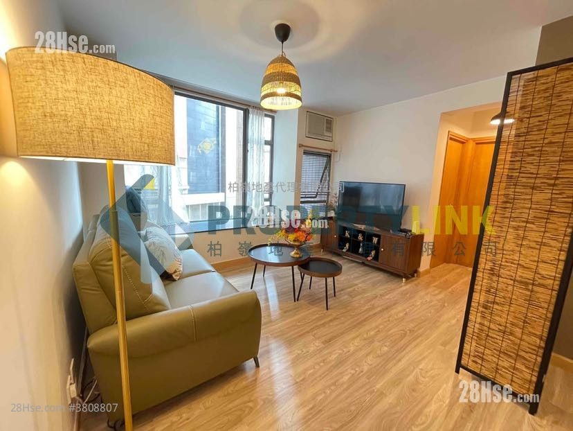 Hollywood Terrace Sell 2 Bedrooms , 1 Bathroom 615 ft²