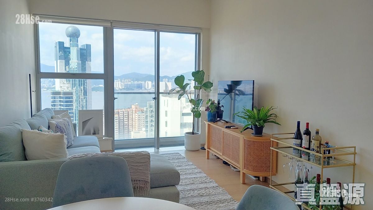 The Summa Sell 2 Bedrooms , 2 Bathrooms 769 ft²