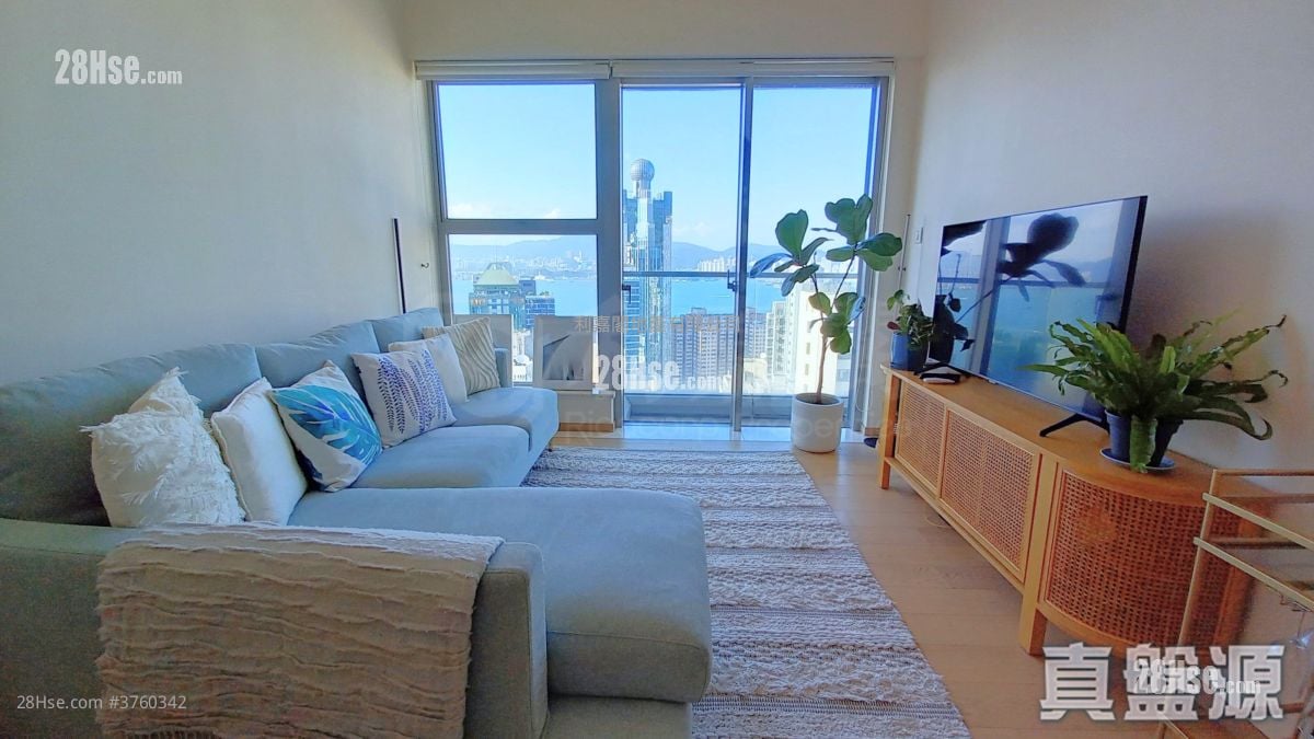 The Summa Sell 2 Bedrooms , 2 Bathrooms 769 ft²