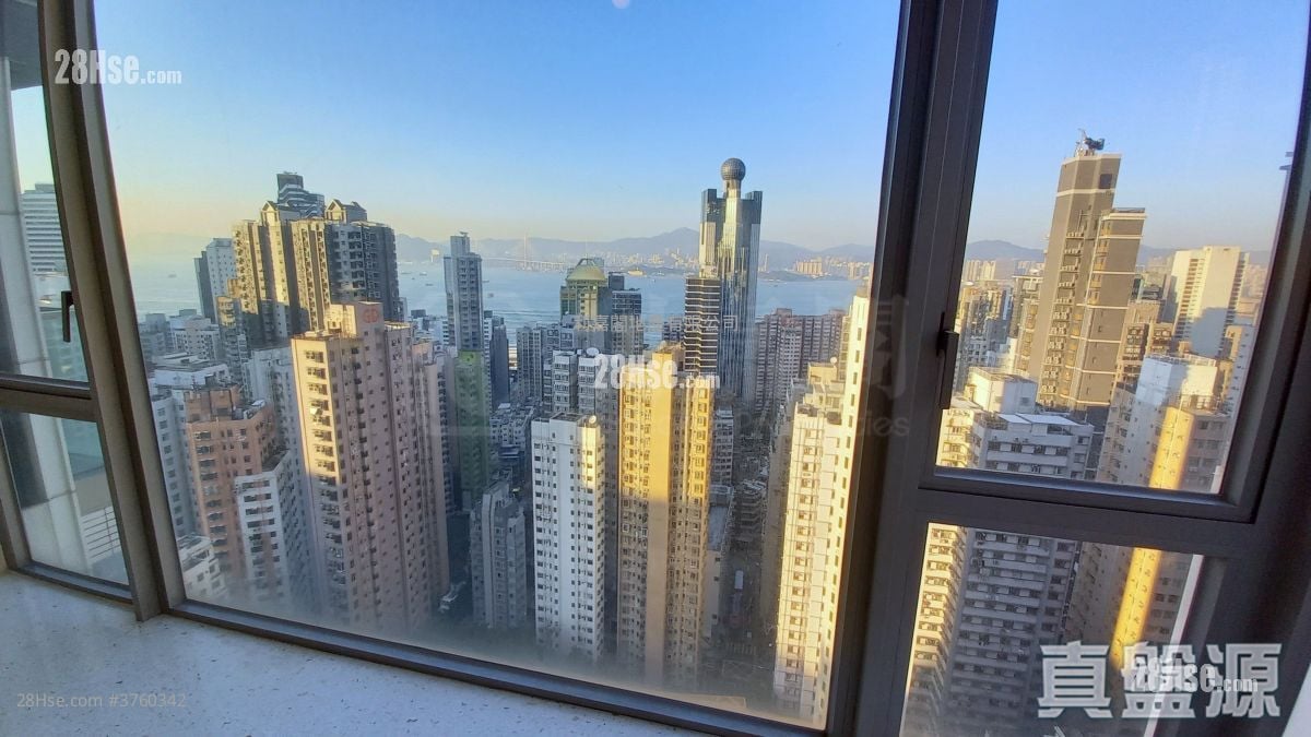 The Summa Sell 2 Bedrooms , 2 Bathrooms 769 ft²