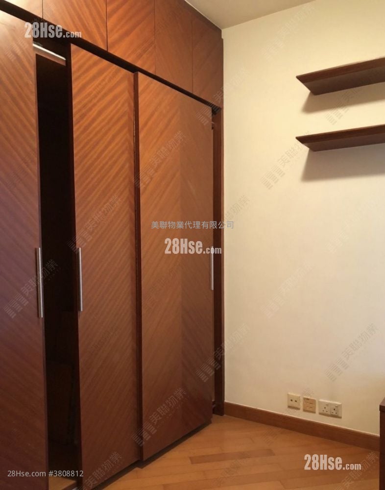 蓝天海岸 售盘 3 房 , 2 浴室 911 平方尺