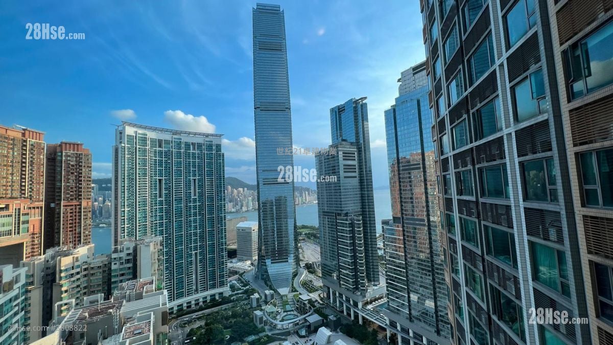 擎天半岛 售盘 3 房 , 2 浴室 755 平方尺