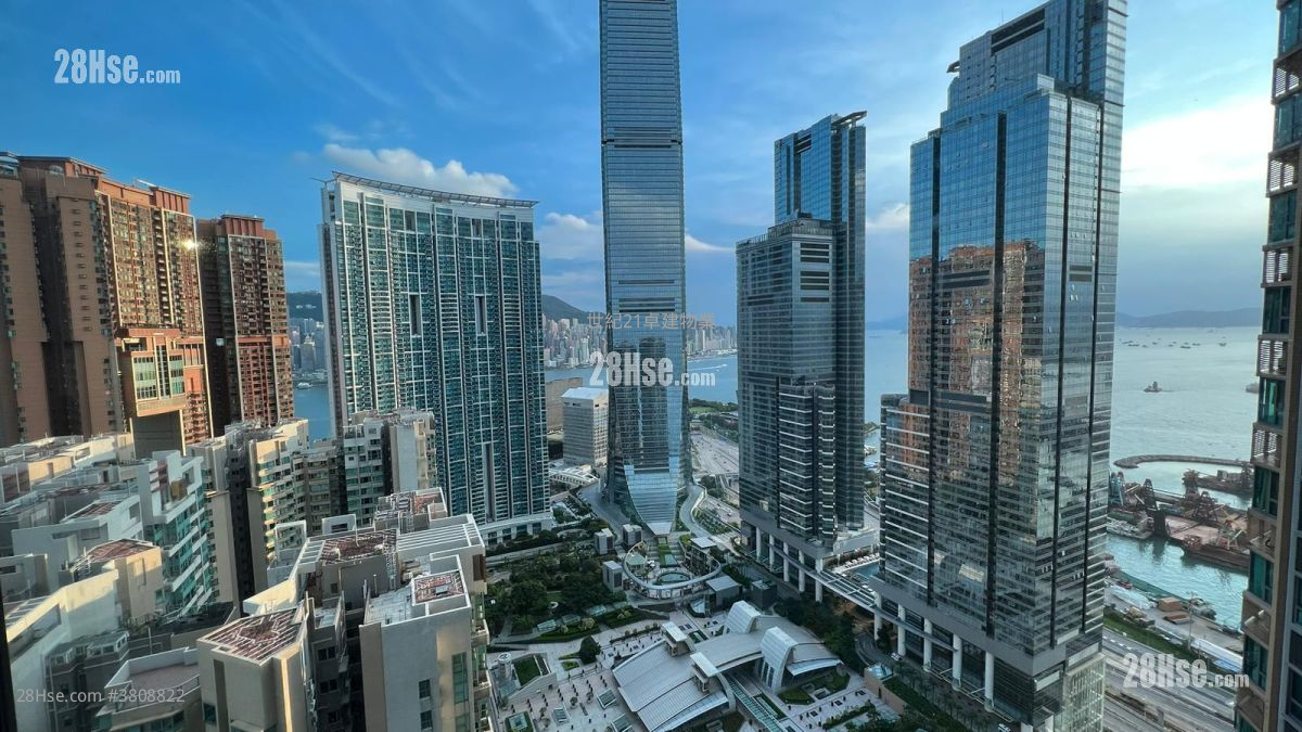 擎天半岛 售盘 3 房 , 2 浴室 755 平方尺