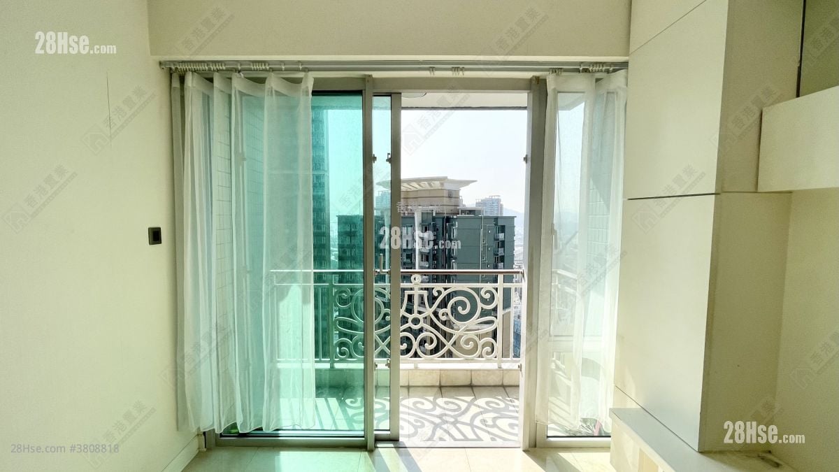 Banyan Garden Rental 2 Bedrooms , 1 Bathroom 516 ft²