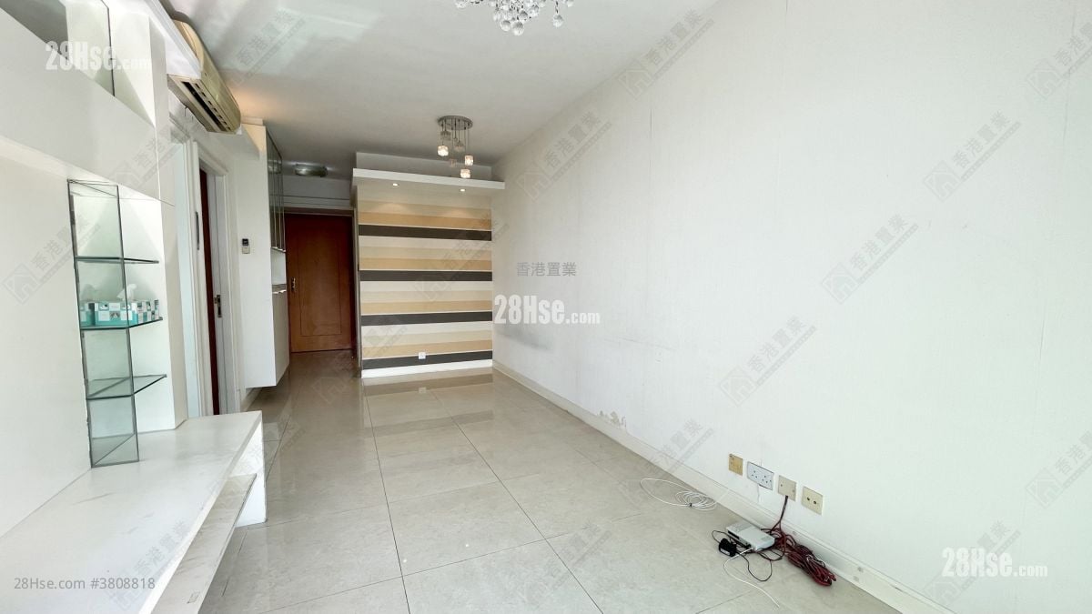 Banyan Garden Rental 2 Bedrooms , 1 Bathroom 516 ft²