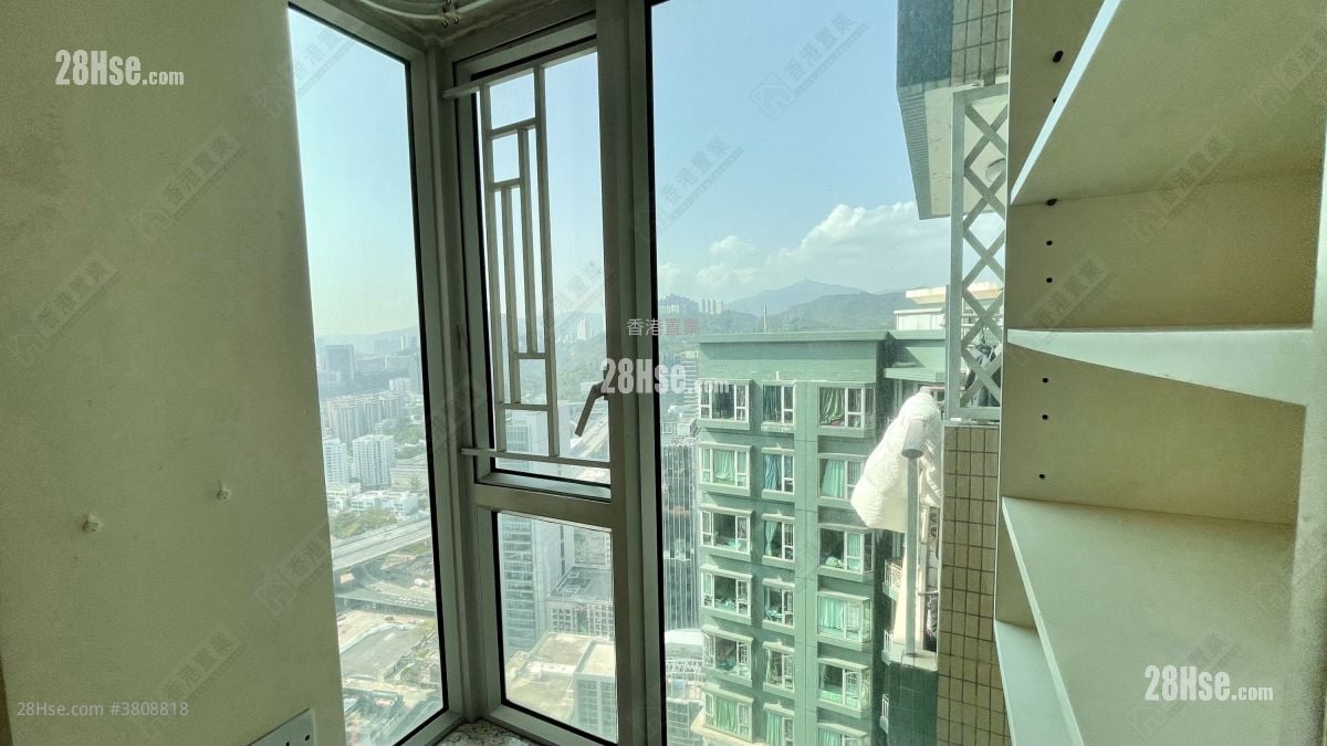 Banyan Garden Rental 2 Bedrooms , 1 Bathroom 516 ft²