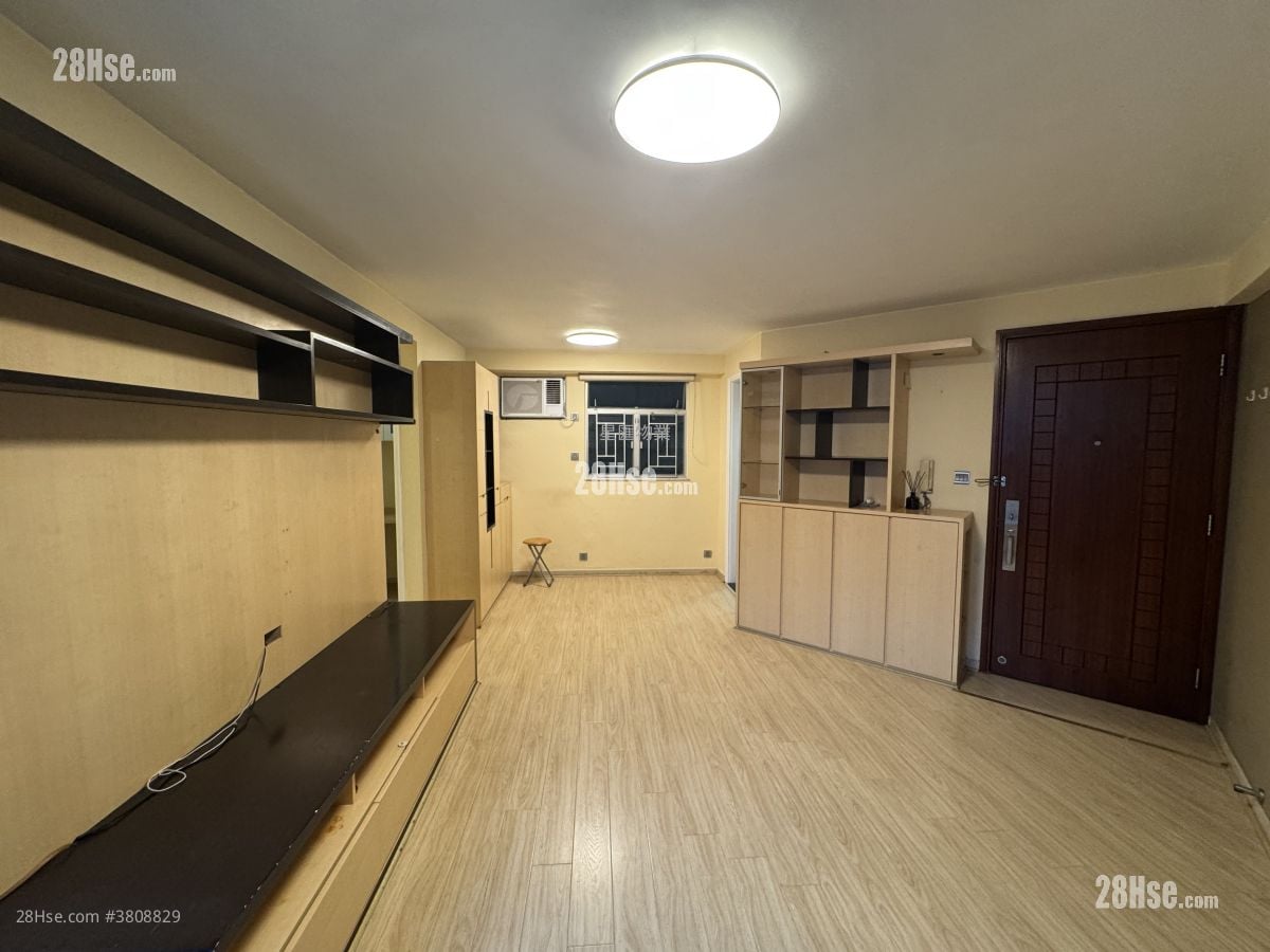 Whampoa Garden Rental 4 Bedrooms , 2 Bathrooms 681 ft²