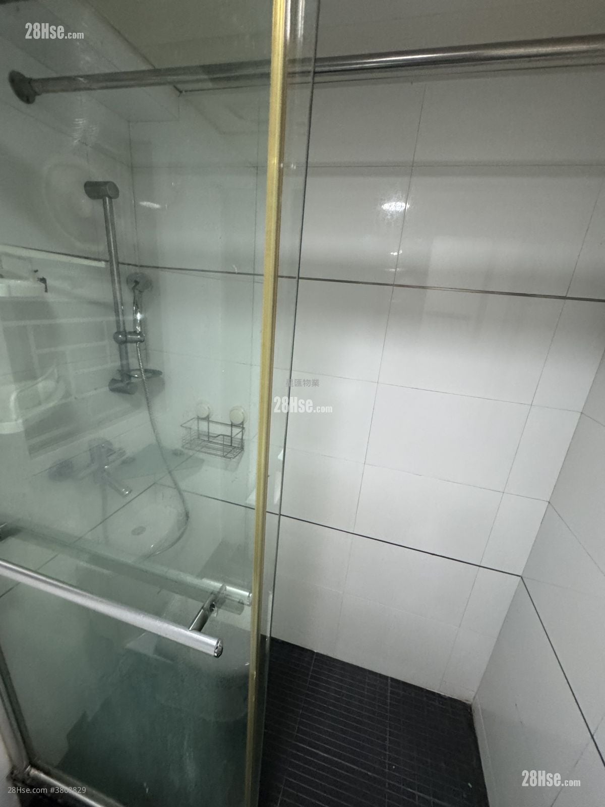 Whampoa Garden Rental 4 Bedrooms , 2 Bathrooms 681 ft²