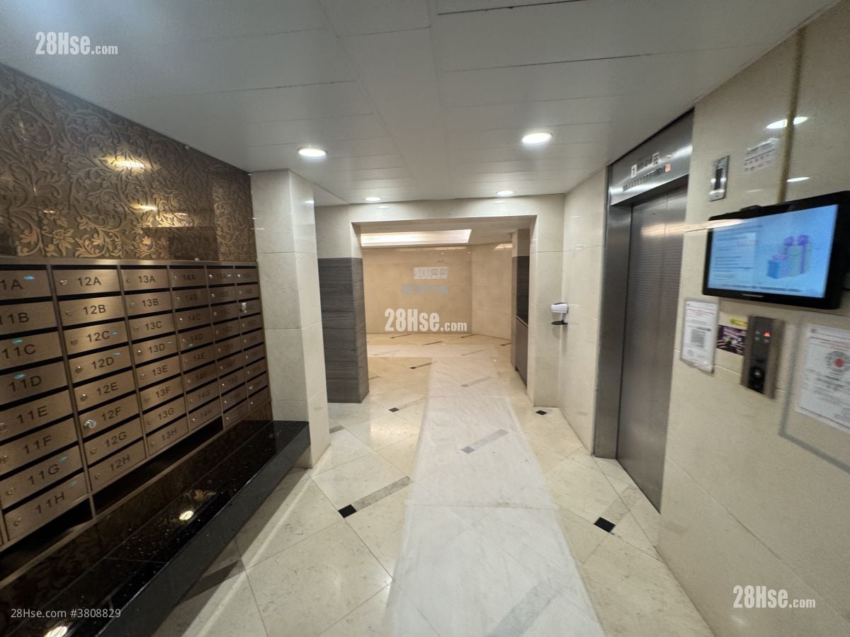 Whampoa Garden Rental 4 Bedrooms , 2 Bathrooms 681 ft²