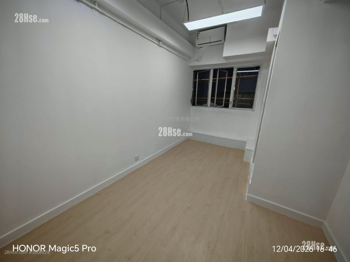 安盛工業大廈 租盤