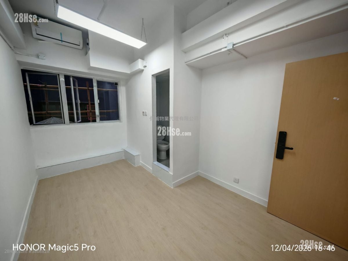 安盛工業大廈 租盤