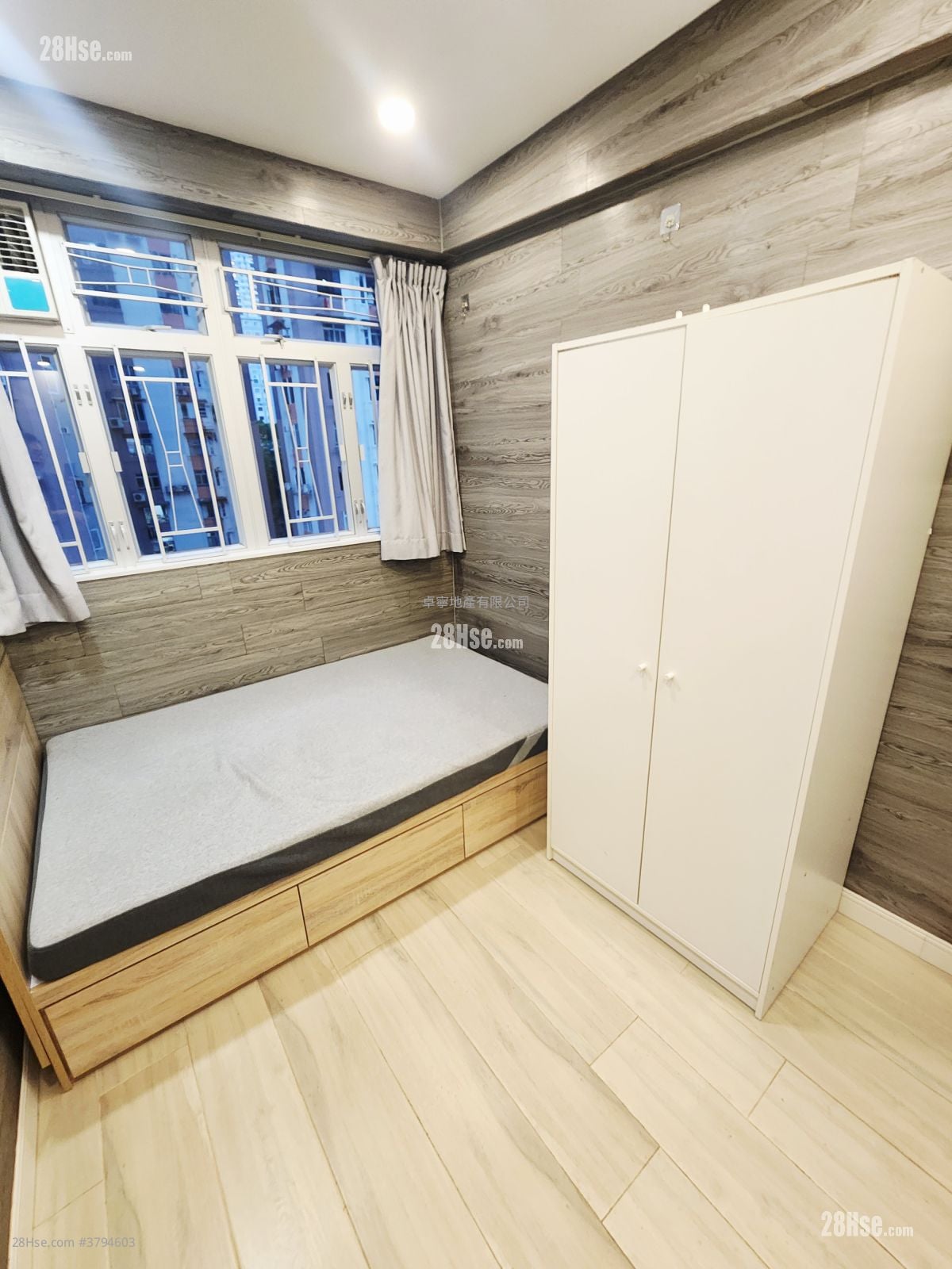 单幢楼房 租盘 160 平方尺