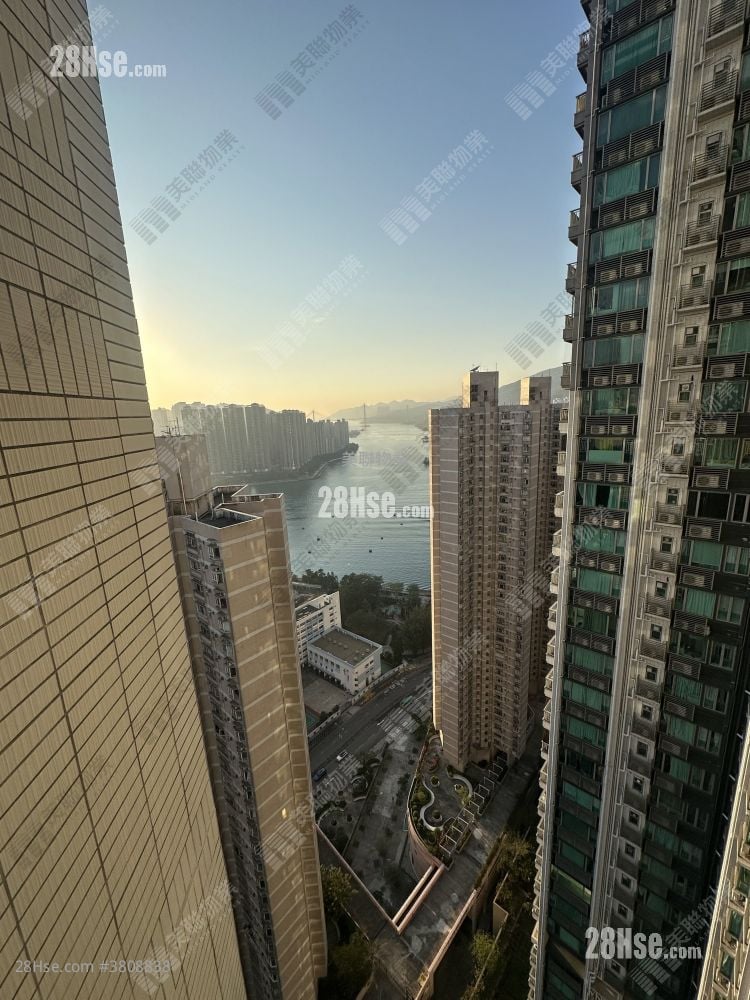 环宇海湾 售盘 4 房 , 2 浴室 898 平方尺