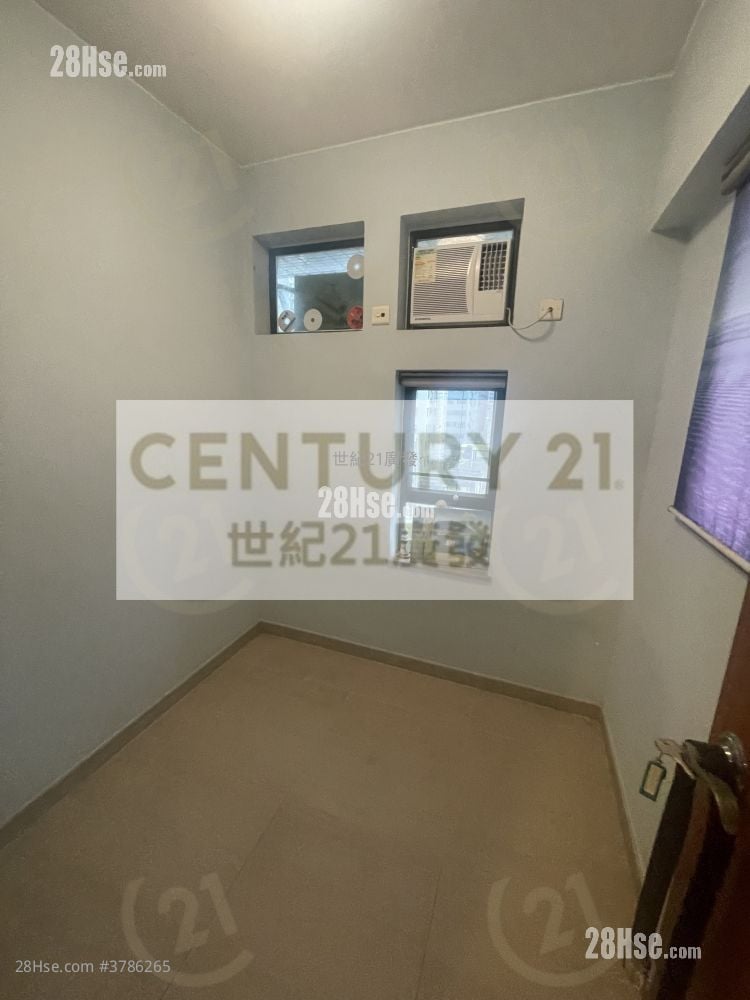 Yau On Court Sell 2 Bedrooms , 1 Bathroom
