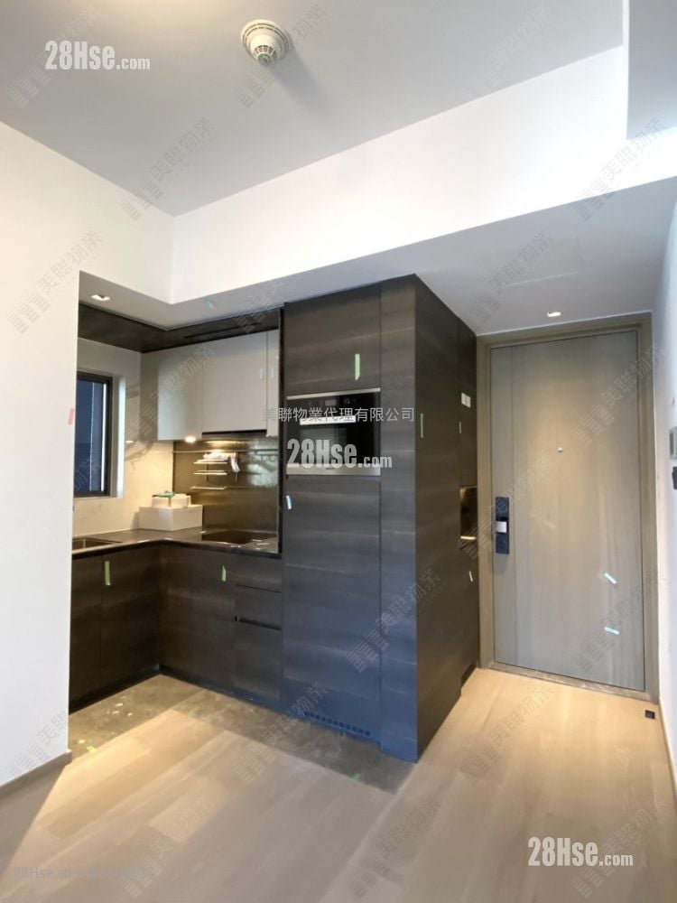 Phase 1B Of The Campton Sell 1 Bedroom , 1 Bathroom 386 ft²