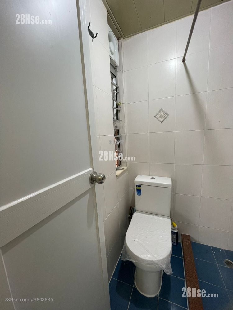 遠東發展元朗大廈 租盤 313 平方呎