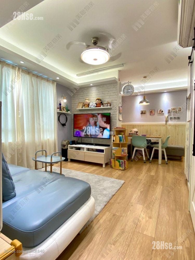 Elegance Gardens Sell 2 Bedrooms 412 ft²