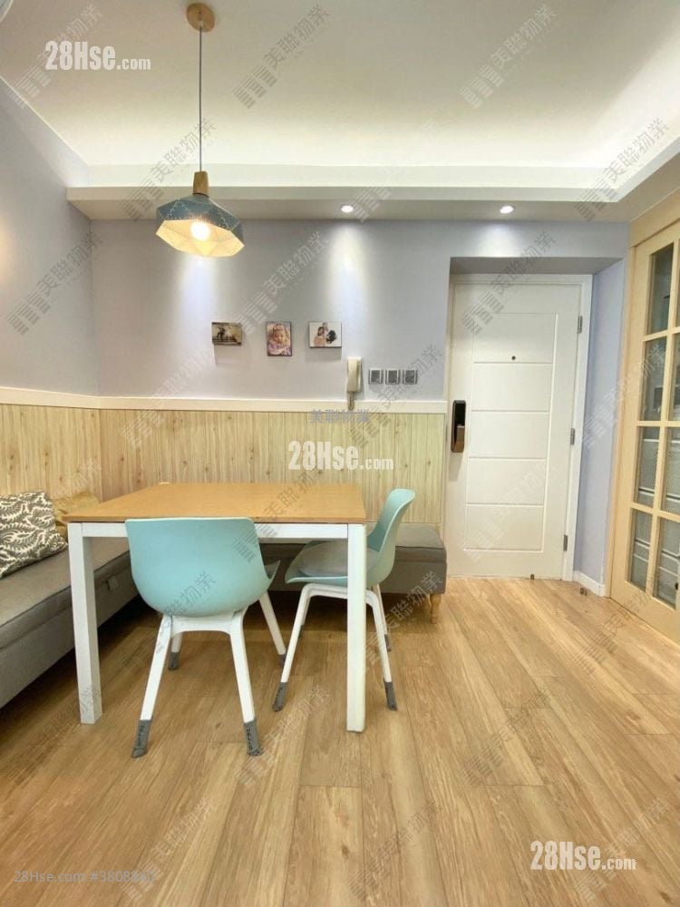 Elegance Gardens Sell 2 Bedrooms 412 ft²