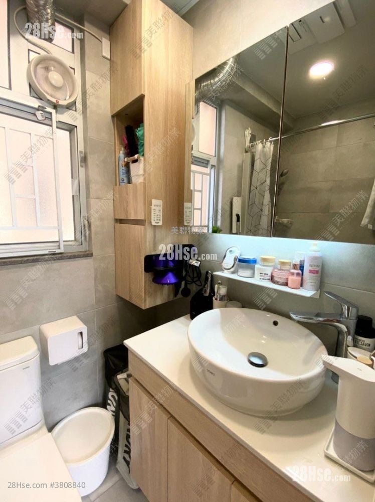 Elegance Gardens Sell 2 Bedrooms 412 ft²