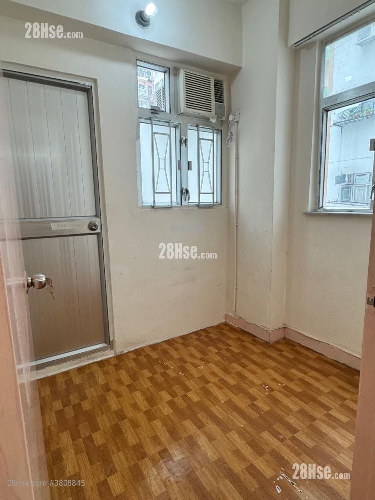 Tsap King Mansion Rental 2 Bedrooms , 1 Bathroom 340 ft²