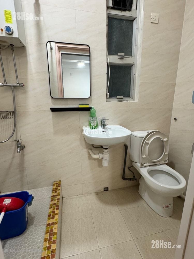 Tsap King Mansion Rental 2 Bedrooms , 1 Bathroom 340 ft²