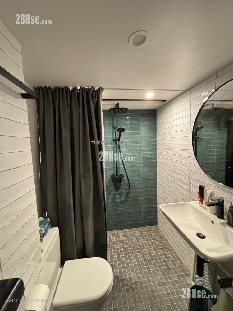 Choi Wo Court Sell 401 ft²