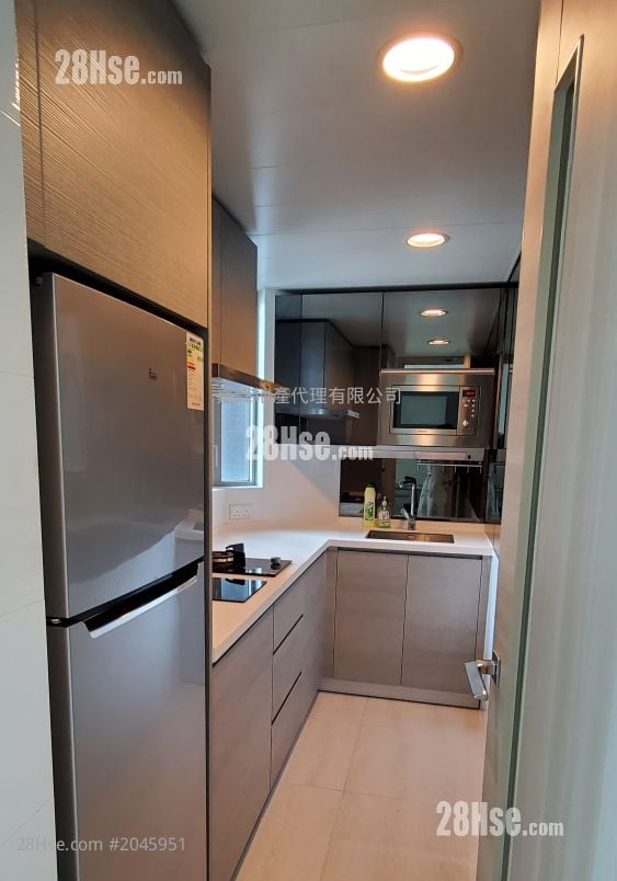 Yuccie Square Sell 2 Bedrooms , 1 Bathroom 430 ft²