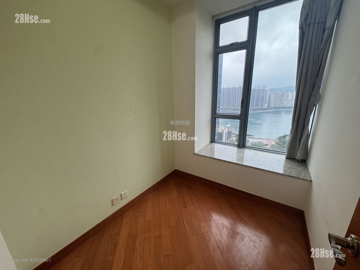 御凯 售盘 3 房 , 2 浴室 728 平方尺