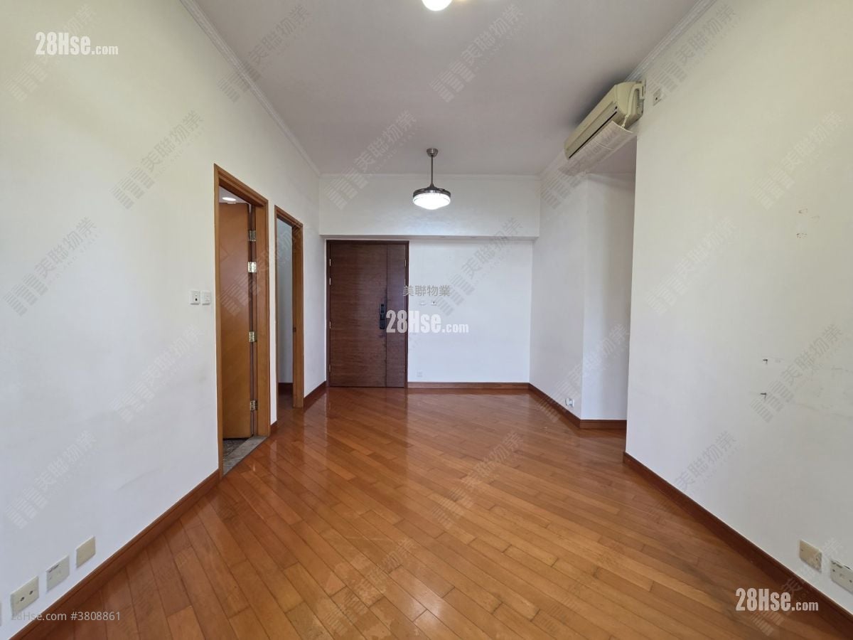 御凯 售盘 3 房 , 2 浴室 728 平方尺