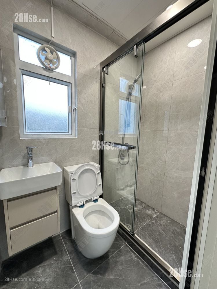 豪辉花园 售盘 3 房 , 1 浴室 463 平方尺