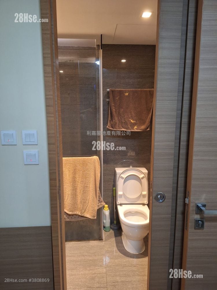 晓盈 售盘 1 房 , 1 浴室 295 平方尺