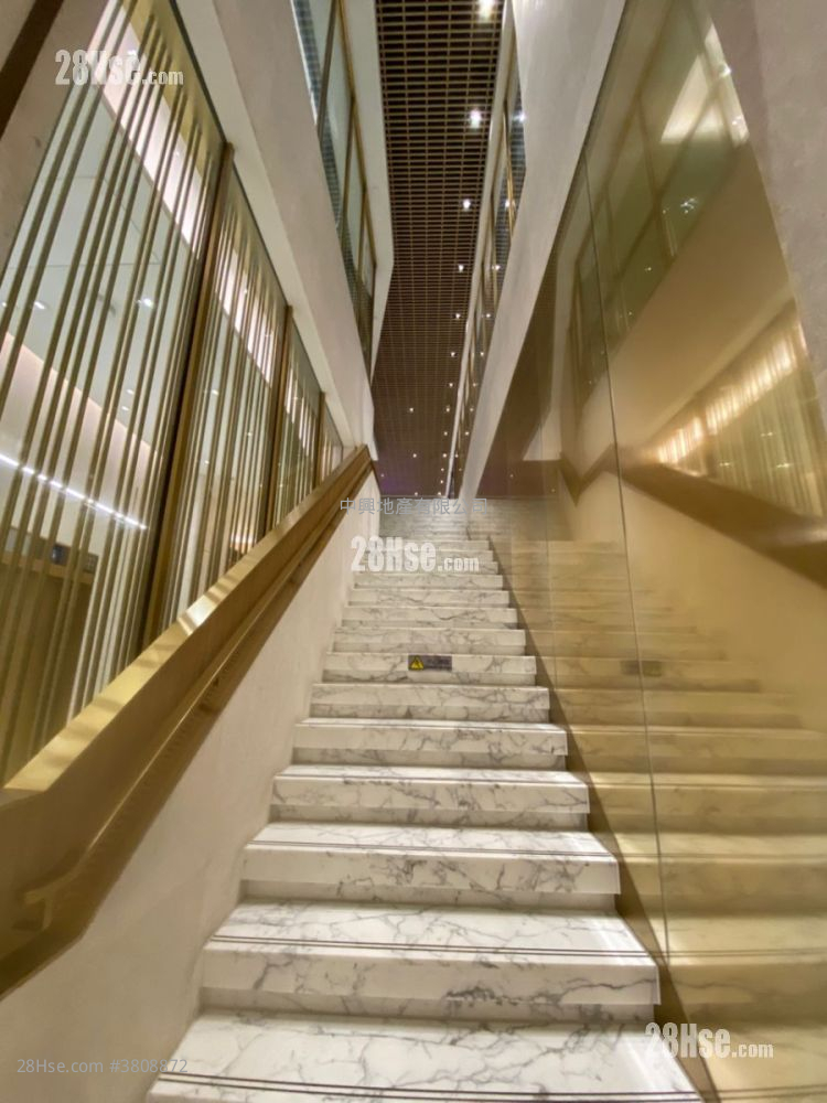 本木 租盤 開放式間隔 , 1 浴室 233 平方呎