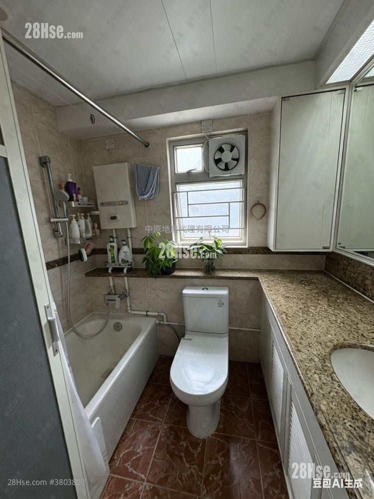 晓峰湾畔 售盘 2 房 , 1 浴室 501 平方尺