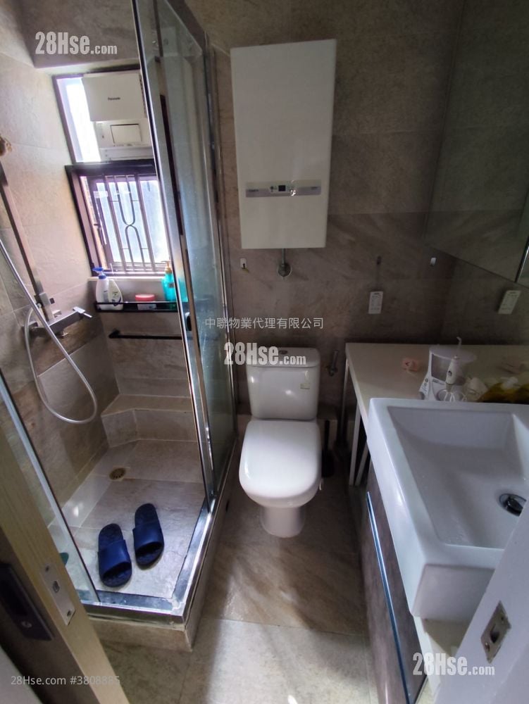 聚龍居 售盤 3 房 , 2 浴室 942 平方呎