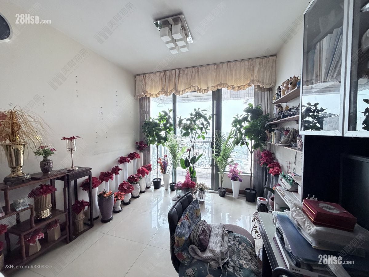 Oceania Heights Sell 3 Bedrooms , 1 Bathroom 586 ft²