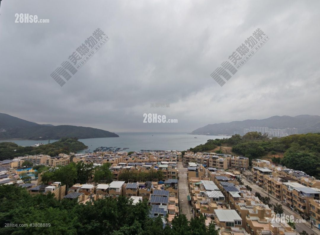 Park Island Sell 3 Bedrooms , 3 Bathrooms 837 ft²