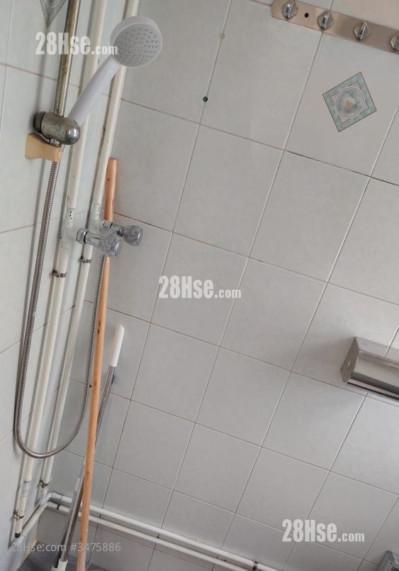 Fuk Wo Mansion Sell 1 Bedroom , 1 Bathroom 240 ft²