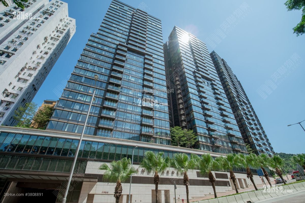 Island Garden Rental 3 Bedrooms , 2 Bathrooms 845 ft²