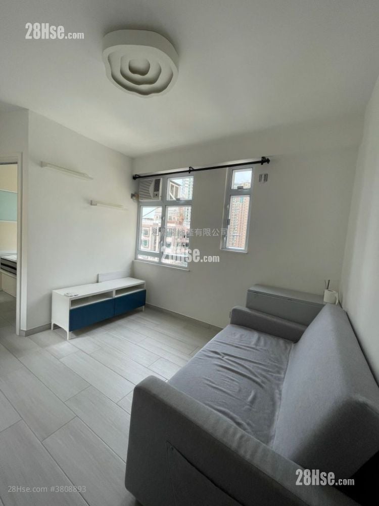 廳: 嘉輝花園 售盤 1 房 , 1 浴室 198 平方呎