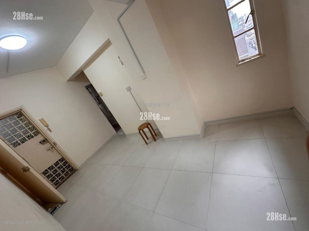 西湾大厦 租盘 1 房 , 1 浴室 268 平方尺