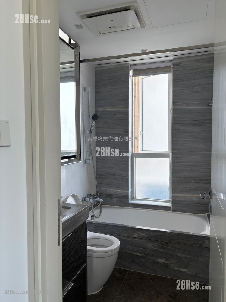 Monterey 租盘 3 房 , 2 浴室 738 平方尺