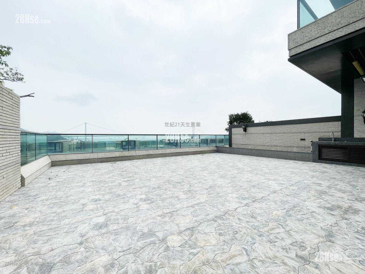 星岸 售盘 5+ 房 , 4 浴室 2,431 平方尺