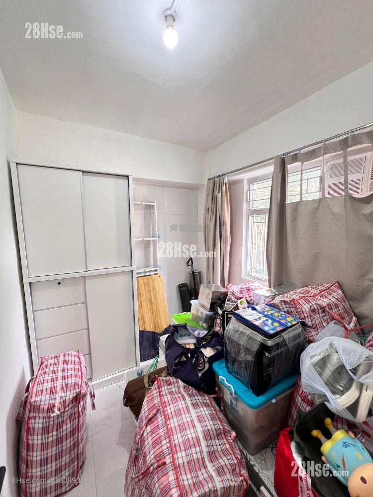 建德大楼 租盘 2 房 , 1 浴室 375 平方尺