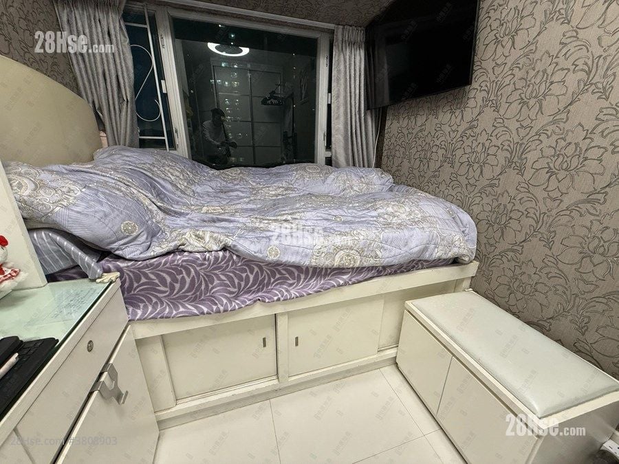 Mountain Shore Sell 2 Bedrooms 482 ft²