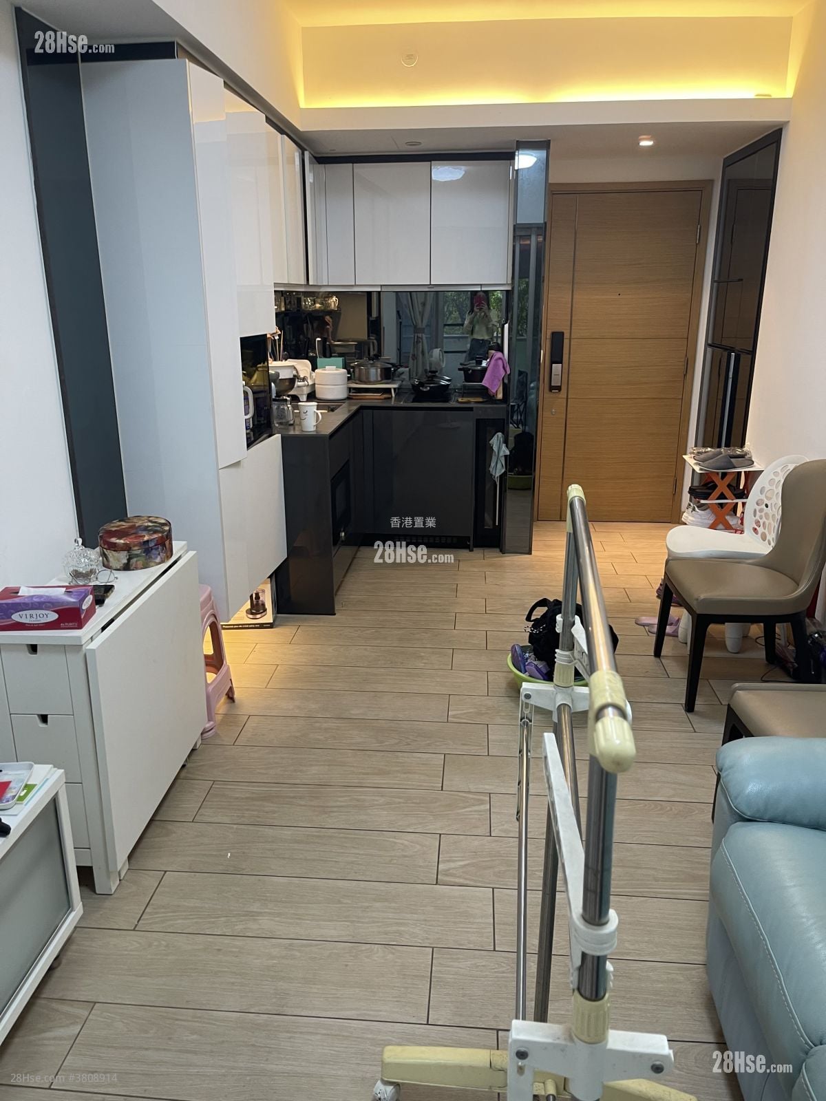 Century Link Sell 3 Bedrooms , 1 Bathroom 461 ft²