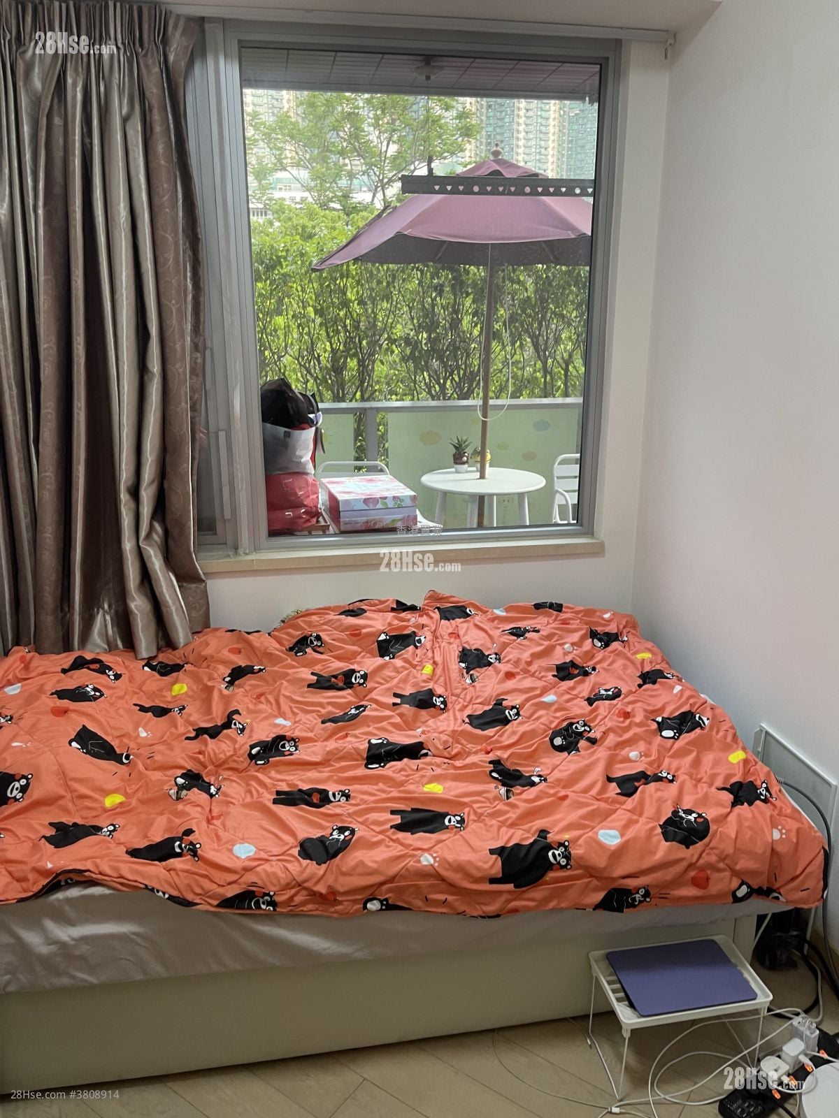 Century Link Sell 3 Bedrooms , 1 Bathroom 461 ft²