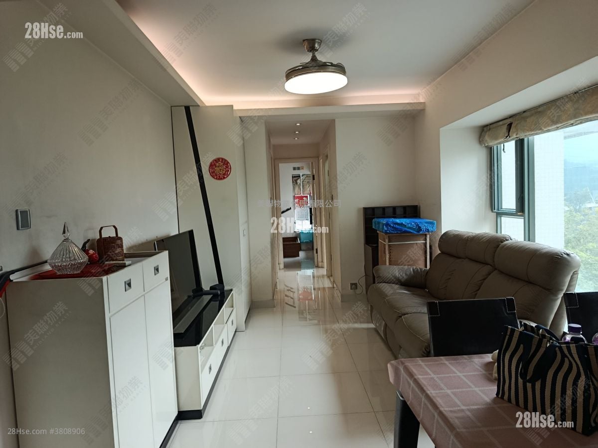 Seaview Crescent Rental 2 Bedrooms , 1 Bathroom 508 ft²