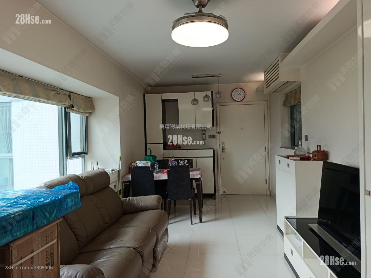 Seaview Crescent Rental 2 Bedrooms , 1 Bathroom 508 ft²