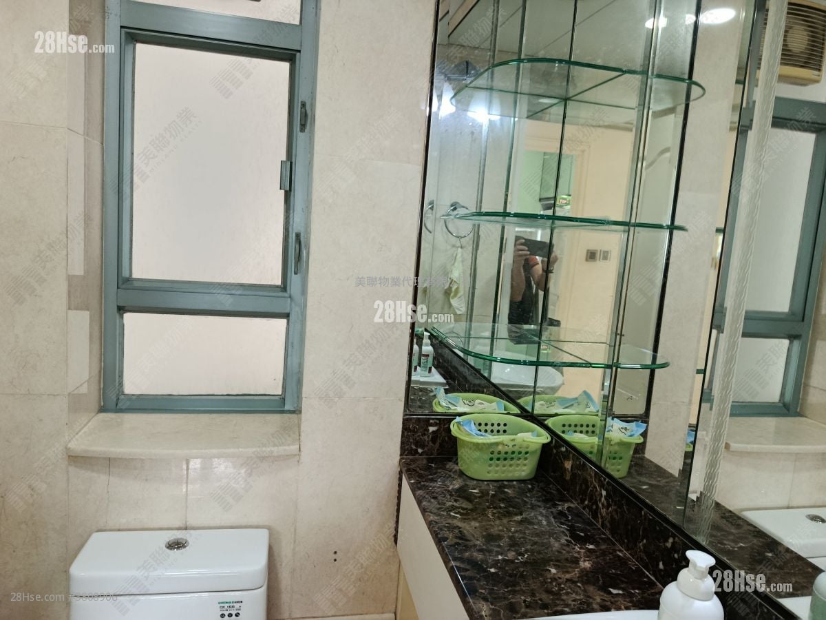 Seaview Crescent Rental 2 Bedrooms , 1 Bathroom 508 ft²