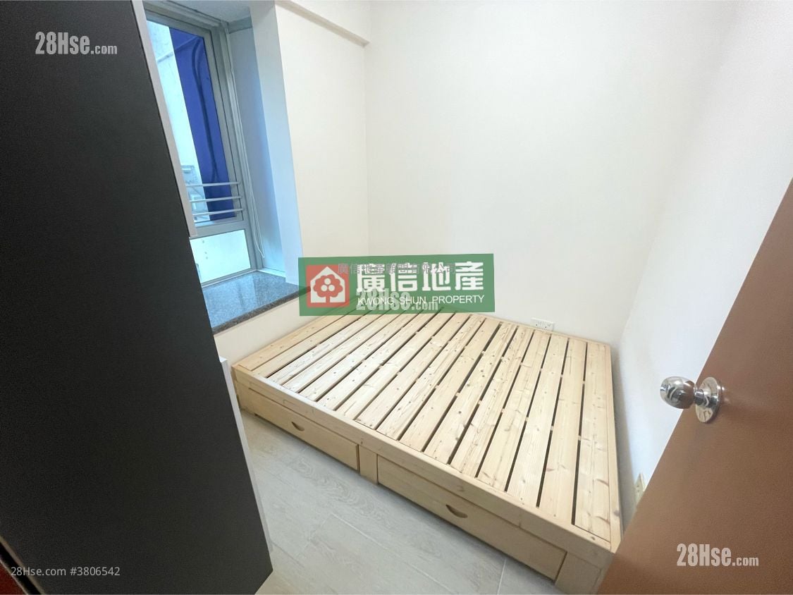 Fa Yuen Plaza Rental 2 Bedrooms , 1 Bathroom 322 ft²